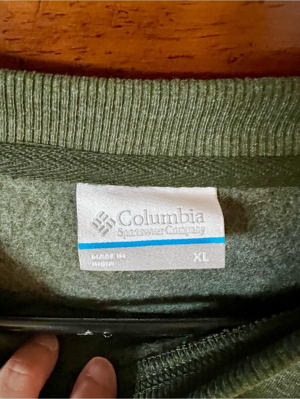 Columbia Heathered Green Crewneck Sweatshirt NWOT - Picture 2 of 3
